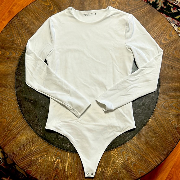 Abercrombie & Fitch Tops - Abercrombie & Fitch Soft Matte Seamless Long-Sleeve Crew Bodysuit